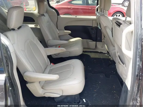 2C4RC1EG1HR743567 2017 CHRYSLER PACIFICA - Image 8
