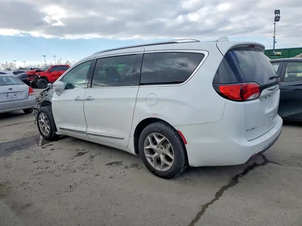 2C4RC1EG1HR764046 2017 CHRYSLER PACIFICA - Image 2