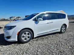 2C4RC1EG1HR764127 2017 CHRYSLER PACIFICA