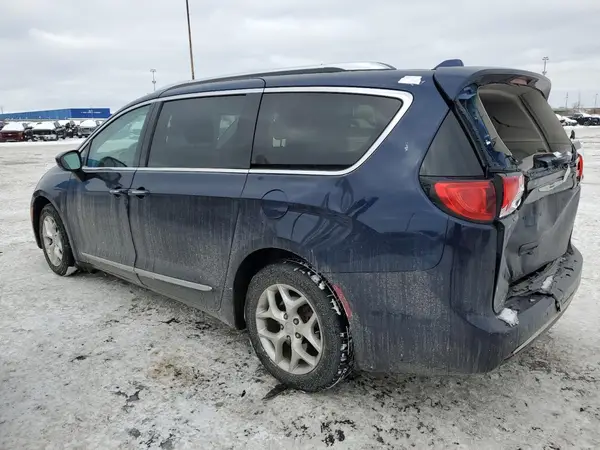 2C4RC1EG1HR780120 2017 CHRYSLER PACIFICA - Image 2
