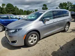 2C4RC1EG1HR803752 2017 CHRYSLER PACIFICA