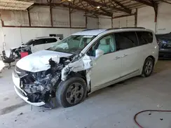 2C4RC1EG1HR817019 2017 CHRYSLER PACIFICA