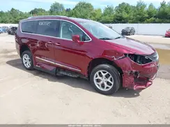 2C4RC1EG1HR826982 2017 CHRYSLER PACIFICA
