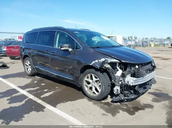 2C4RC1EG1HR837996 2017 CHRYSLER PACIFICA - Image 1