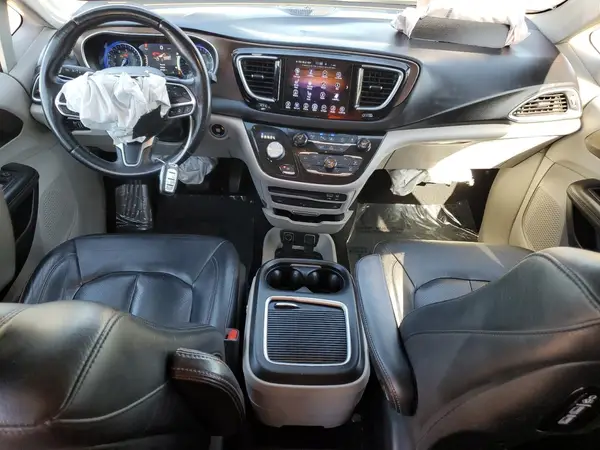 2C4RC1EG1HR844785 2017 CHRYSLER PACIFICA - Image 8