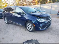2C4RC1EG1JR112596 2018 CHRYSLER PACIFICA