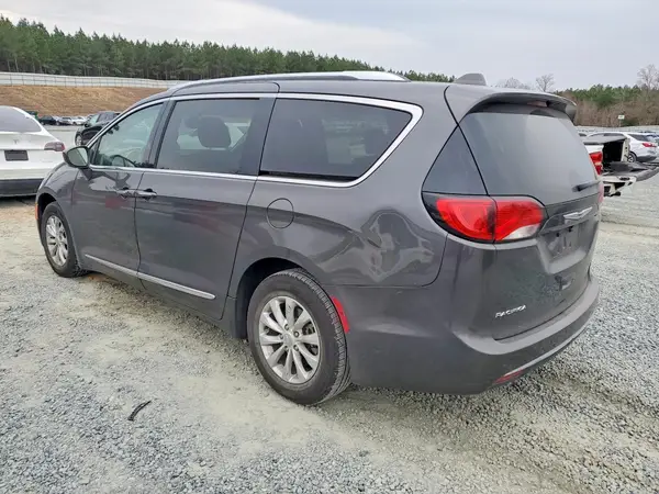 2C4RC1EG1JR114302 2018 CHRYSLER PACIFICA - Image 2
