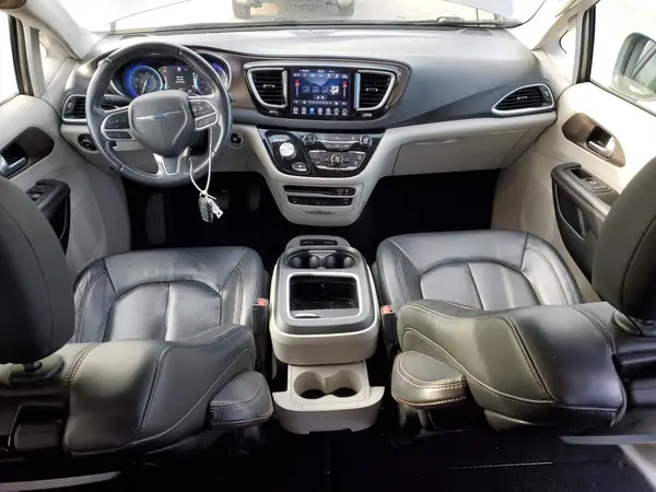 2C4RC1EG1JR121377 2018 CHRYSLER PACIFICA - Image 8