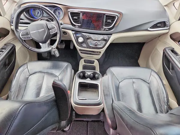 2C4RC1EG1JR149955 2018 CHRYSLER PACIFICA - Image 8