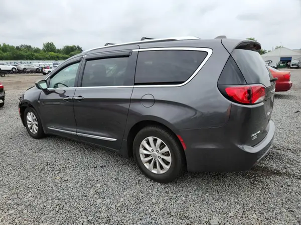 2C4RC1EG1JR154198 2018 CHRYSLER PACIFICA - Image 2