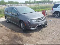 2C4RC1EG1JR154900 2018 CHRYSLER PACIFICA