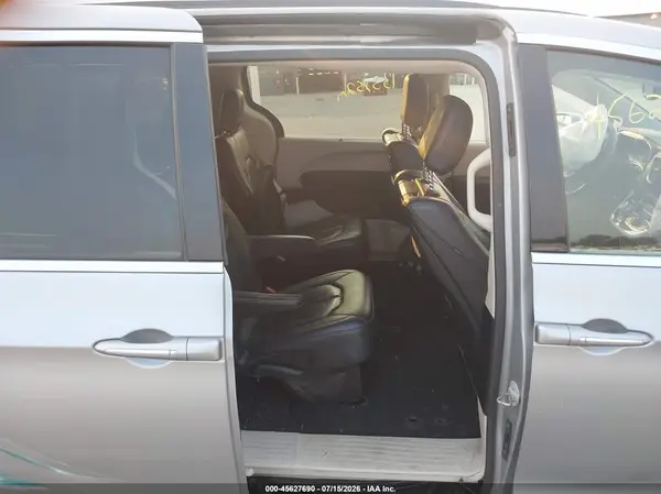 2C4RC1EG1JR188559 2018 CHRYSLER PACIFICA - Image 8