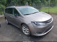 2C4RC1EG1JR189033 2018 CHRYSLER PACIFICA