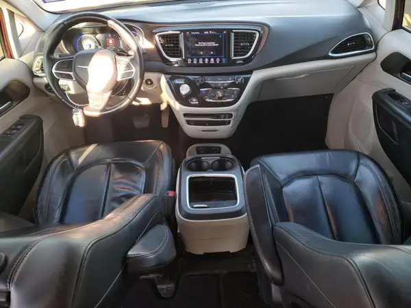 2C4RC1EG1JR193227 2018 CHRYSLER PACIFICA - Image 8