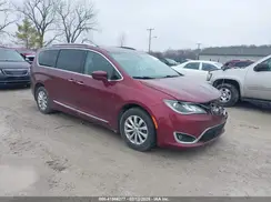 2C4RC1EG1JR212715 2018 CHRYSLER PACIFICA
