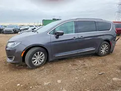 2C4RC1EG1JR257329 2018 CHRYSLER PACIFICA
