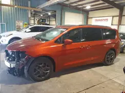 2C4RC1EG1JR258254 2018 CHRYSLER PACIFICA