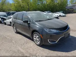 2C4RC1EG1JR268816 2018 CHRYSLER PACIFICA