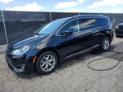 2C4RC1EG1JR271098 2018 CHRYSLER PACIFICA