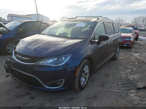 2C4RC1EG1JR292632 2018 CHRYSLER PACIFICA - Image 2