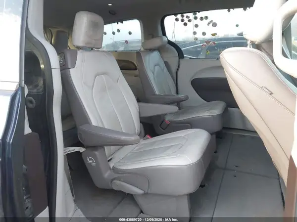 2C4RC1EG1JR292632 2018 CHRYSLER PACIFICA - Image 8