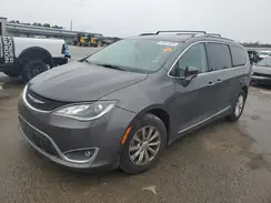 2C4RC1EG1JR309705 2018 CHRYSLER PACIFICA