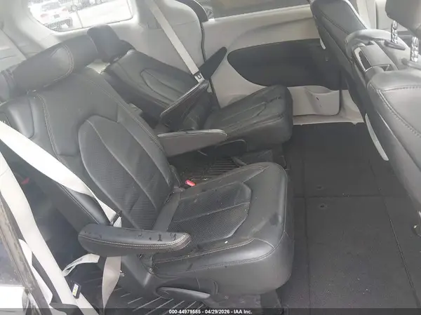 2C4RC1EG1JR311020 2018 CHRYSLER PACIFICA - Image 8