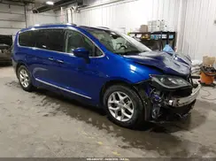 2C4RC1EG1JR317576 2018 CHRYSLER PACIFICA