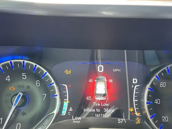2C4RC1EG1JR330327 2018 CHRYSLER PACIFICA - Image 8