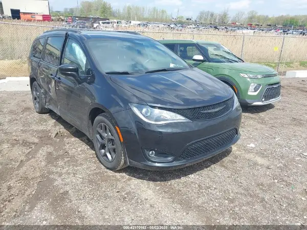 2C4RC1EG1JR332594 2018 CHRYSLER PACIFICA - Image 1