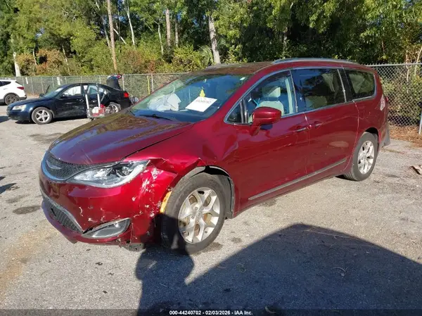 2C4RC1EG1KR509517 2019 CHRYSLER PACIFICA - Image 2