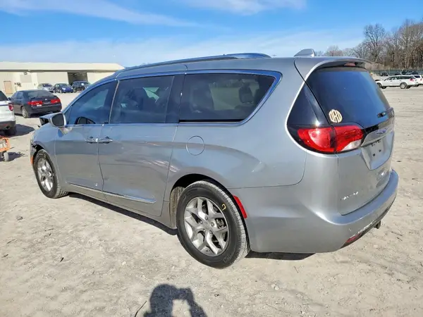 2C4RC1EG1KR549712 2019 CHRYSLER PACIFICA - Image 2