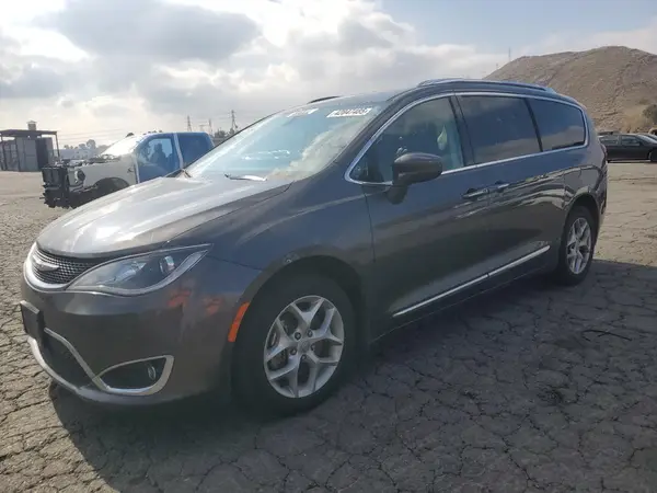 2C4RC1EG1KR570527 2019 CHRYSLER PACIFICA - Image 1