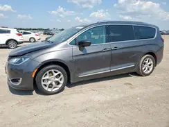 2C4RC1EG1KR588249 2019 CHRYSLER PACIFICA