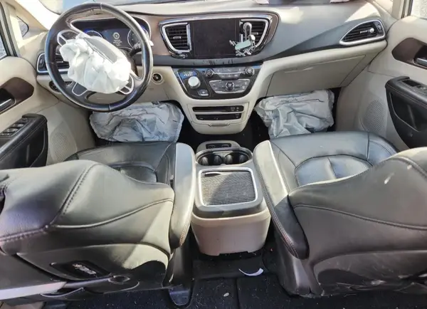 2C4RC1EG1KR599915 2019 CHRYSLER PACIFICA - Image 8
