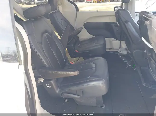 2C4RC1EG1LR138229 2020 CHRYSLER PACIFICA - Image 8