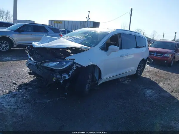 2C4RC1EG1LR273338 2020 CHRYSLER PACIFICA - Image 2