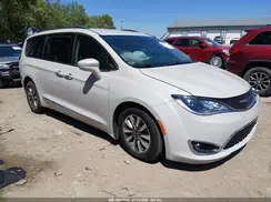 2C4RC1EG1LR282959 2020 CHRYSLER PACIFICA
