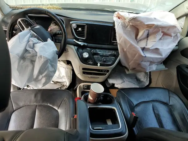 2C4RC1EG2HR510278 2017 CHRYSLER PACIFICA - Image 8