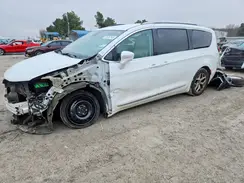 2C4RC1EG2HR511009 2017 CHRYSLER PACIFICA