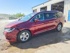 2C4RC1EG2HR515951 2017 CHRYSLER PACIFICA