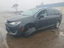 2C4RC1EG2HR517649 2017 CHRYSLER PACIFICA