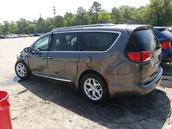 2C4RC1EG2HR530806 2017 CHRYSLER PACIFICA - Image 2