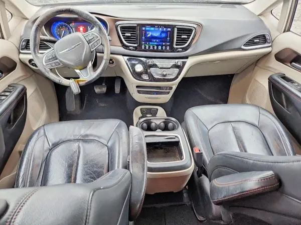 2C4RC1EG2HR536928 2017 CHRYSLER PACIFICA - Image 8
