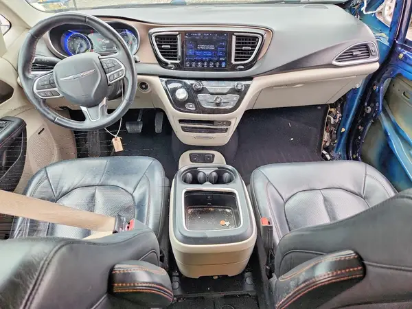 2C4RC1EG2HR538761 2017 CHRYSLER PACIFICA - Image 8