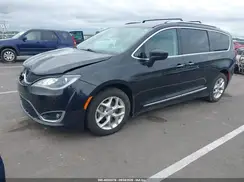 2C4RC1EG2HR542843 2017 CHRYSLER PACIFICA