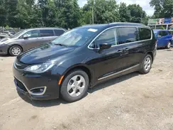 2C4RC1EG2HR543040 2017 CHRYSLER PACIFICA