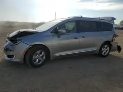 2C4RC1EG2HR560338 2017 CHRYSLER PACIFICA