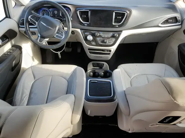 2C4RC1EG2HR560338 2017 CHRYSLER PACIFICA - Image 8