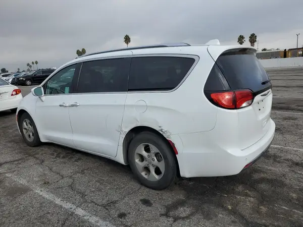 2C4RC1EG2HR560484 2017 CHRYSLER PACIFICA - Image 2